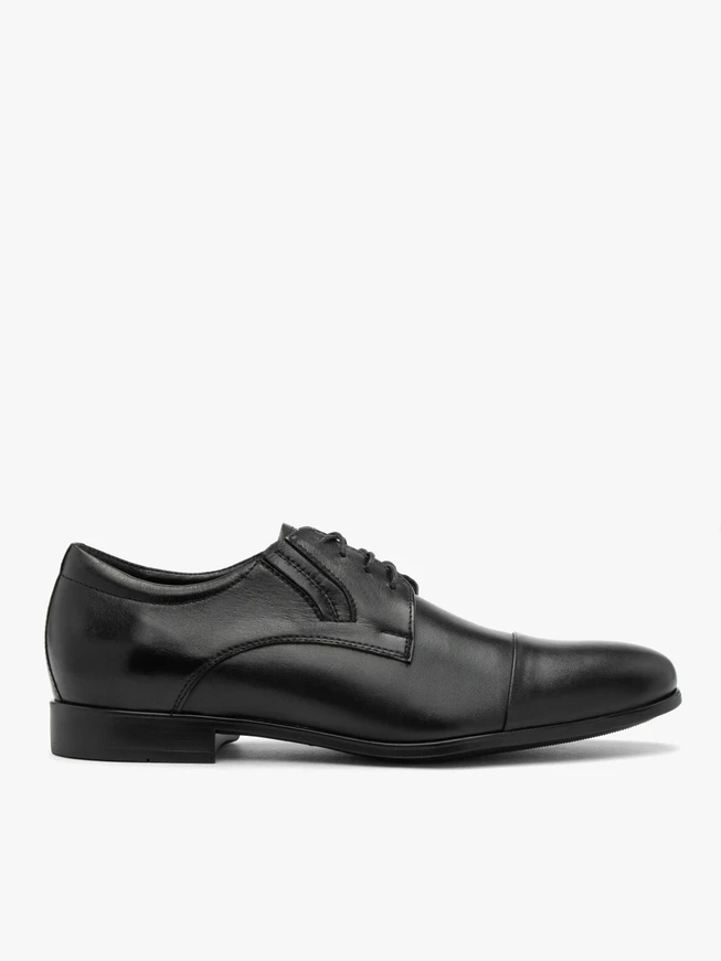 Men’s classic black derby shoes