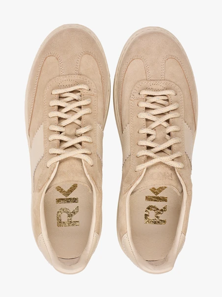 Beige sporty leather shoes