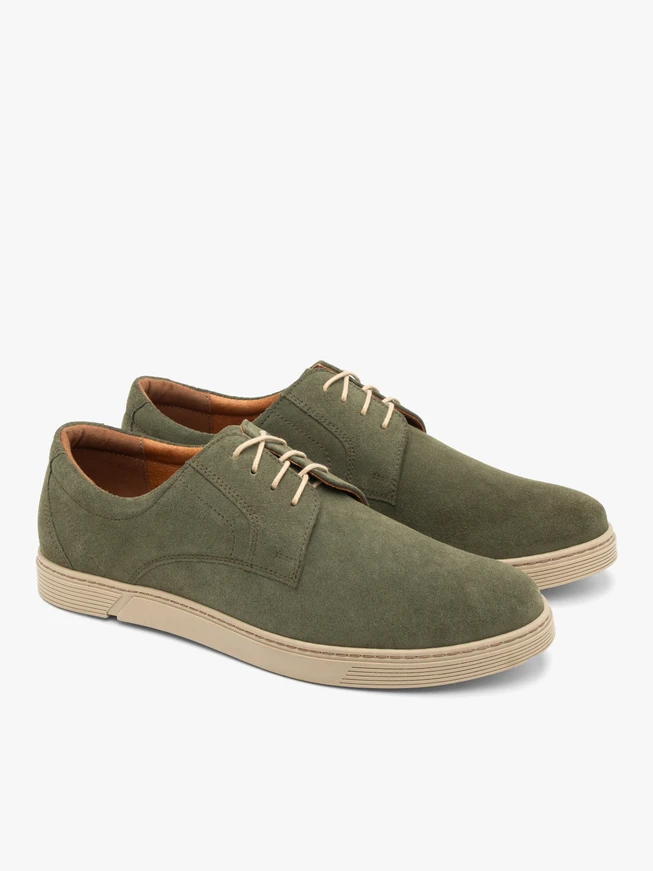 Halbschuhe aus Veloursleder zum Schnüren in Oliv
