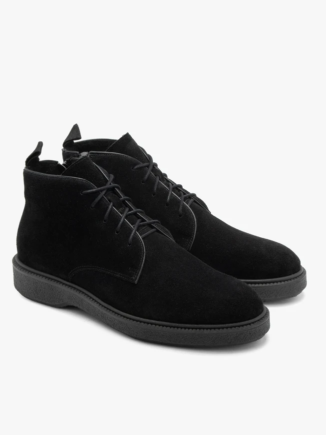 Herrenstiefel aus Veloursleder im Freizeitstil