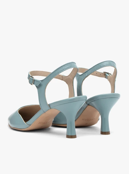 Blue pumps with patent heel