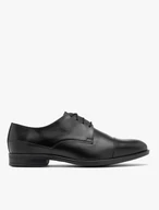 Schwarze Halbstiefel mit dekorativer Zehenkappe