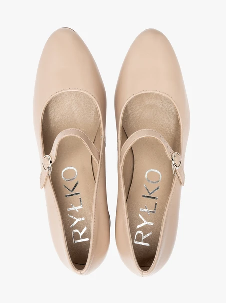 Beige pumps with decorative strap
