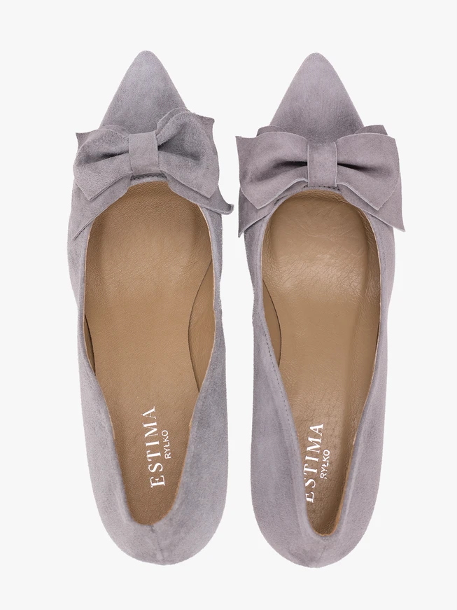 Hellgraue Stiletto-Schleifen-Pumps