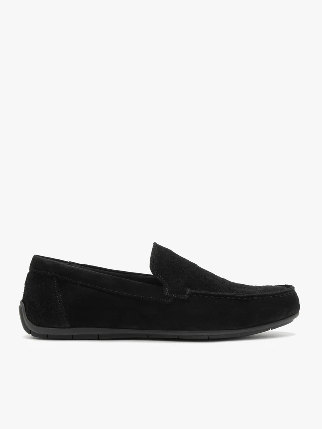 Veloursmokassins im lässigen Stil