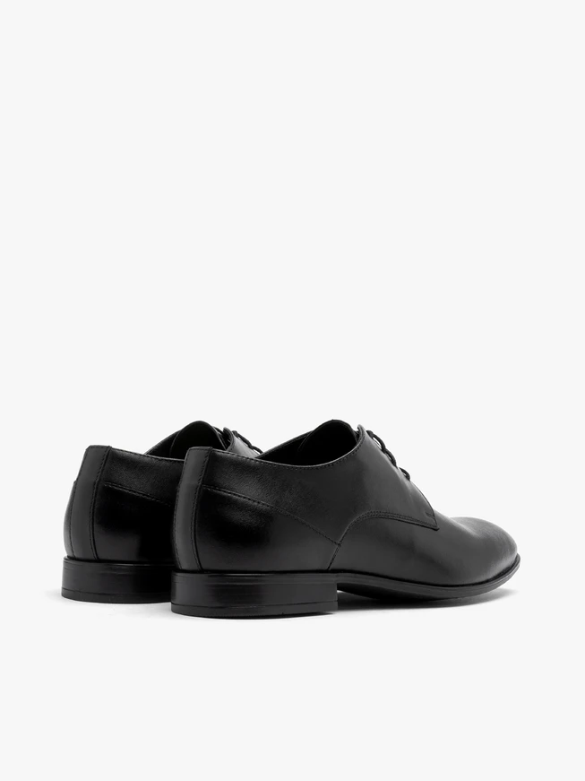 Classic black men’s shoes