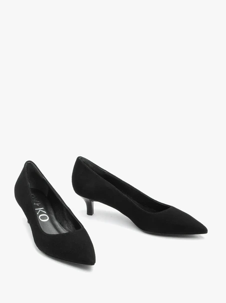 Black women’s pumps Ryłko – kitten heel