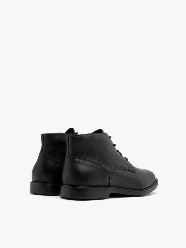 Schwarze Herrenstiefel im Freizeitstil
