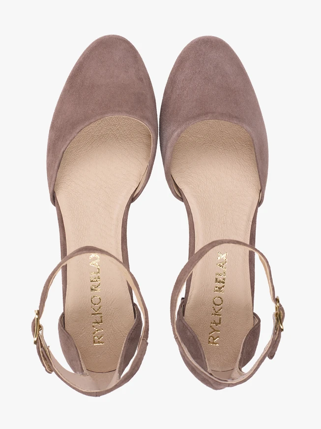 Pumps aus grau-braunem Veloursleder