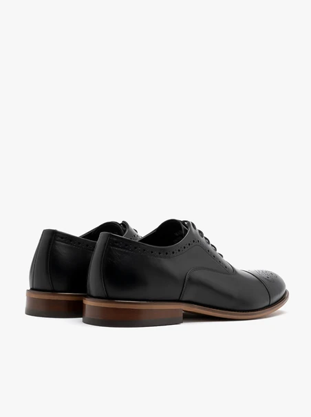 Schwarze Brogues für Männer