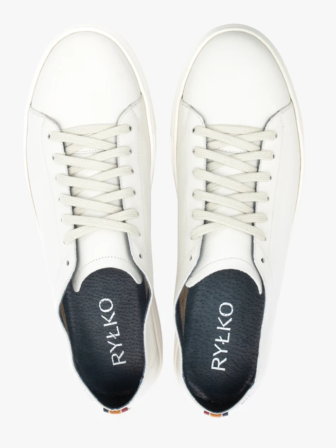 Cremefarbene sportliche Halbschuhe