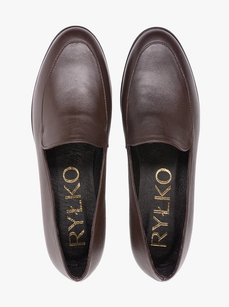 Ciemnobrązowe mokasyny ze skóry licowej