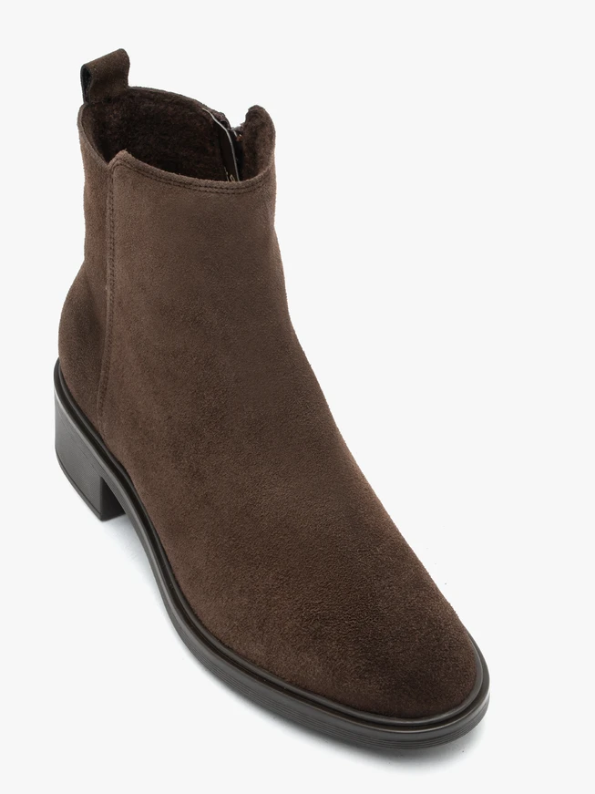 Dunkelbraune Velourslederstiefel
