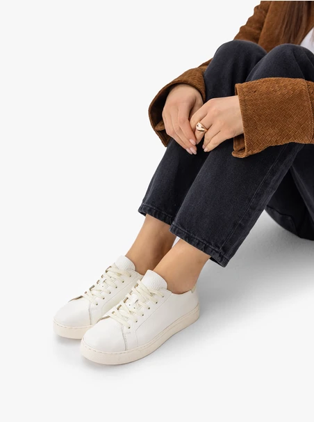 White leather women’s sneakers