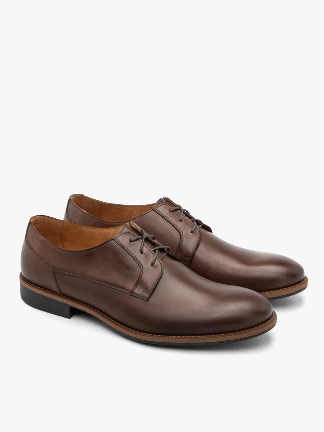 Braune Freizeit-Halbschuhe aus Leder
