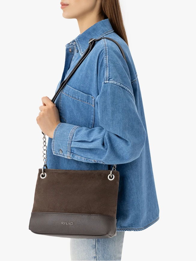 Kleine braune Handtasche