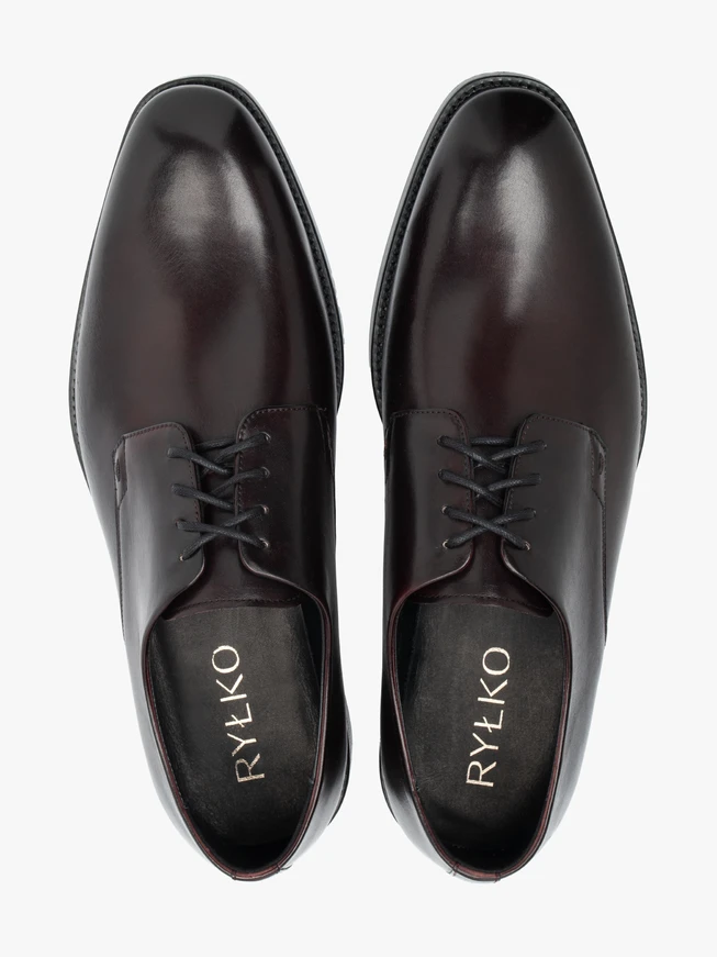 Kastanienbraune Premium-Schuhe
