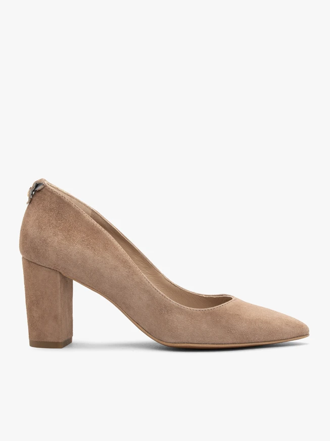 Beige Stiletto-Pumps mit Verzierung