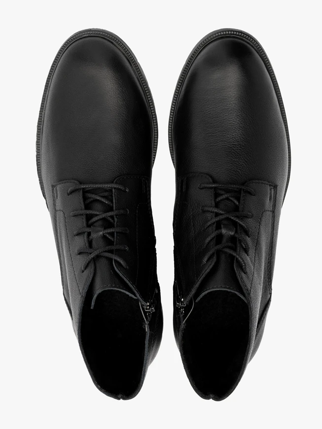 Schwarze Herrenstiefel im Freizeitstil