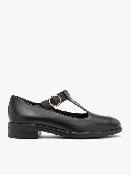 Schwarze T-Bar-Halbschuhe
