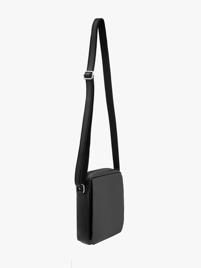 Schwarze kleine Männertasche