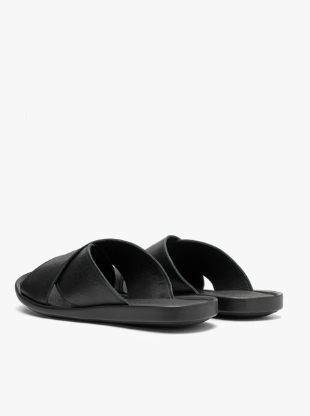 Schwarze Herren-Flip-Flops aus genarbtem Leder