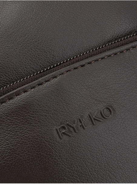 Kleine braune Herrentasche