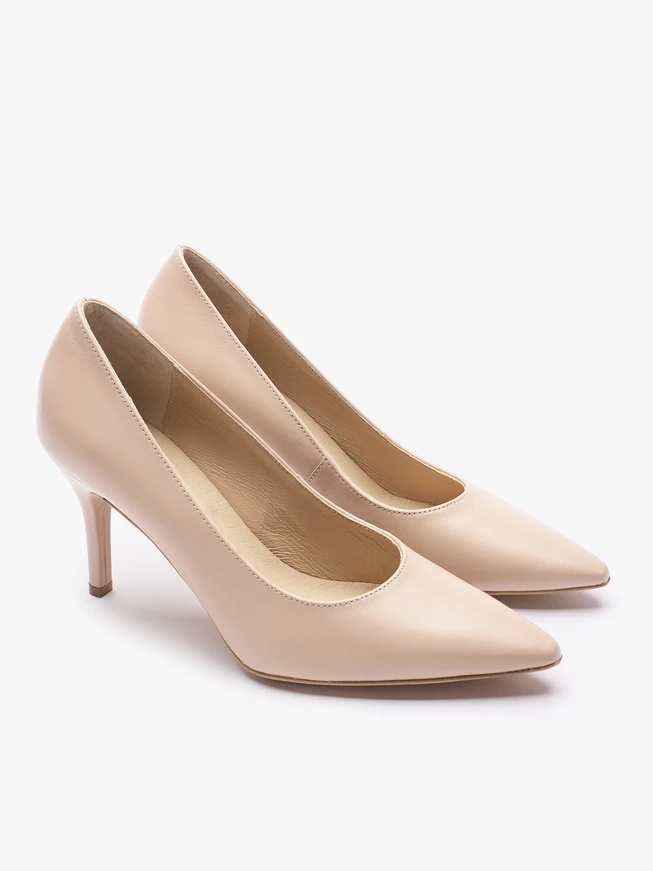 Beigefarbene Stiletto-Pumps