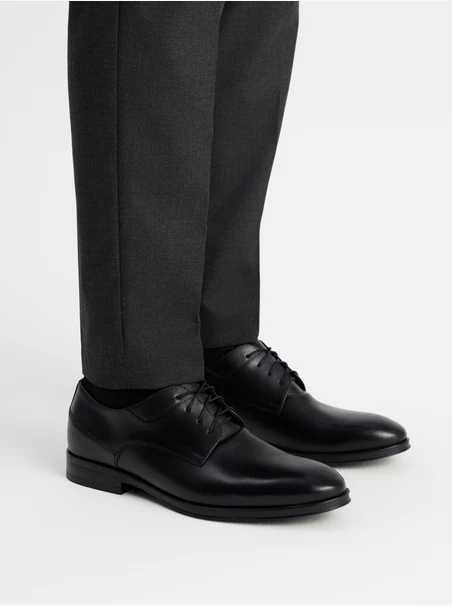 Schwarze formelle Schuhe für Männer