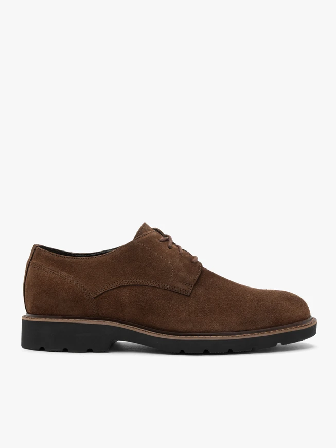 Braune Freizeithalbschuhe
