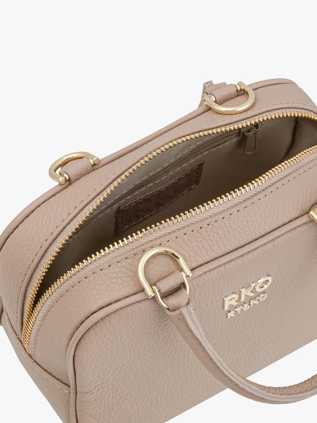 Leuchtend rosa kleine Bowlingtasche