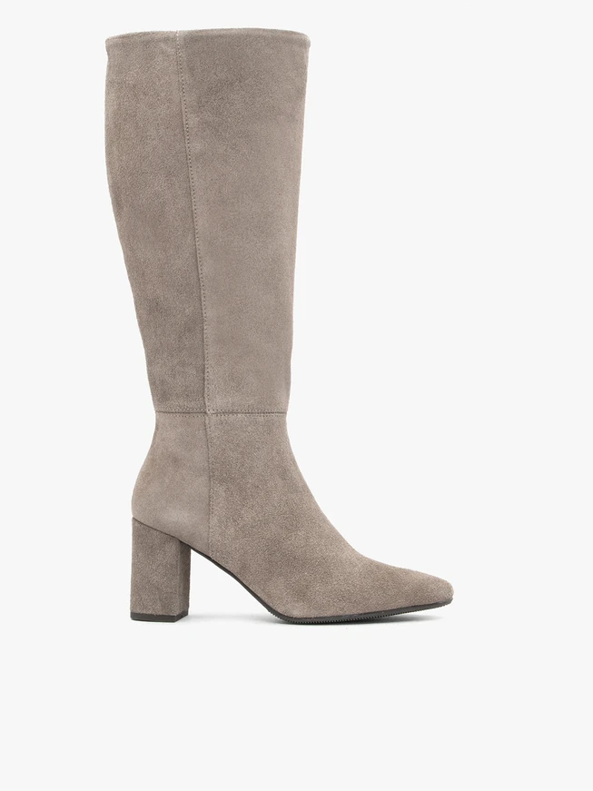 Graue Stiefel mit breitem Schaft