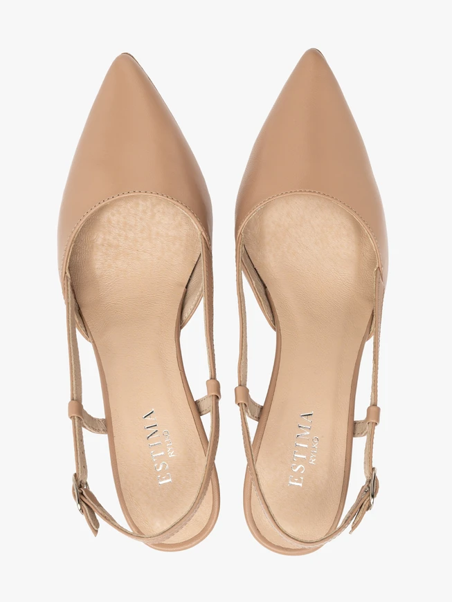Beigefarbene Slingback-Pumps