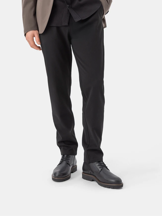 Men’s black leather boots