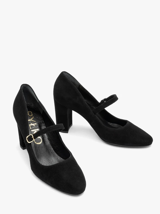 Schwarze Stiletto-Pumps mit Riemen
