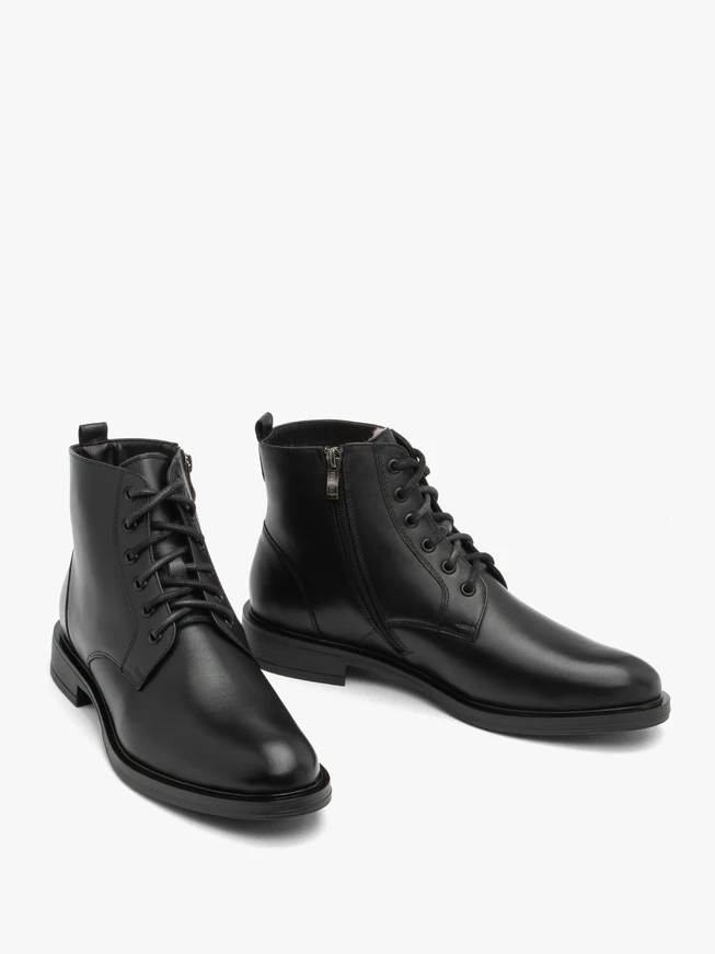 Mit natürlichem Schafsfell isolierte Herrenstiefel