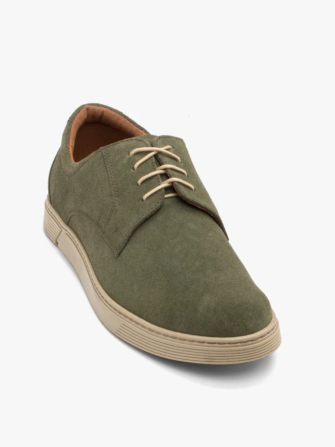 Halbschuhe aus Veloursleder zum Schnüren in Oliv