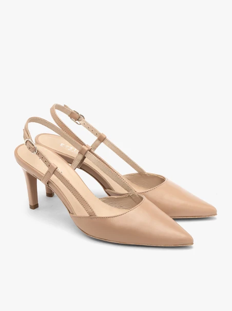 Beżowe czółenka typu slingback
