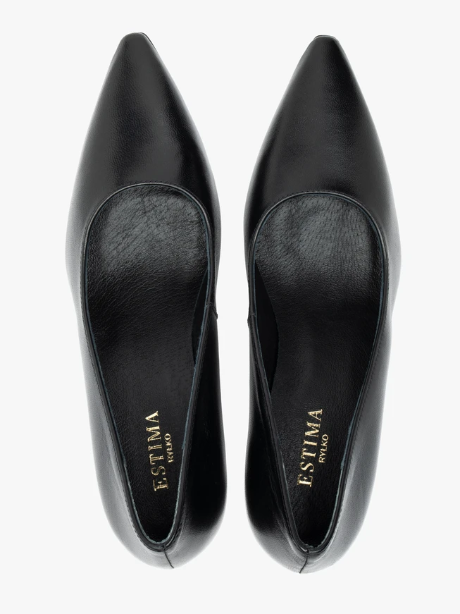 Stilettos aus schwarzem Leder