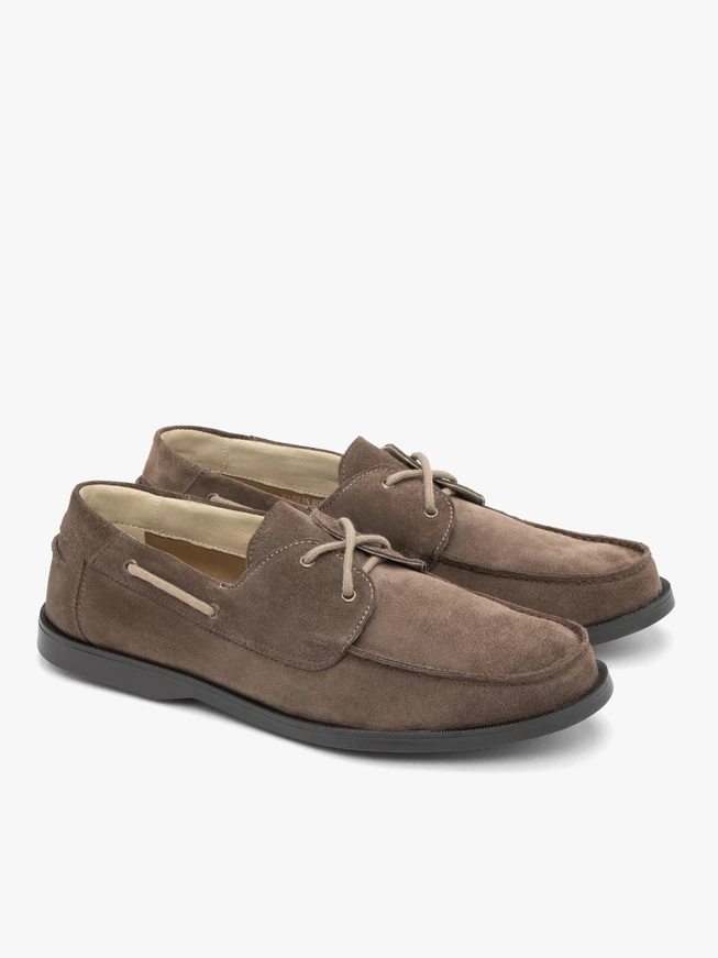 Braune Schnürhalbschuhe