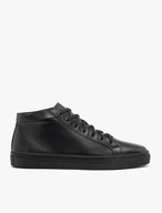 Schwarze Sportschuhe
