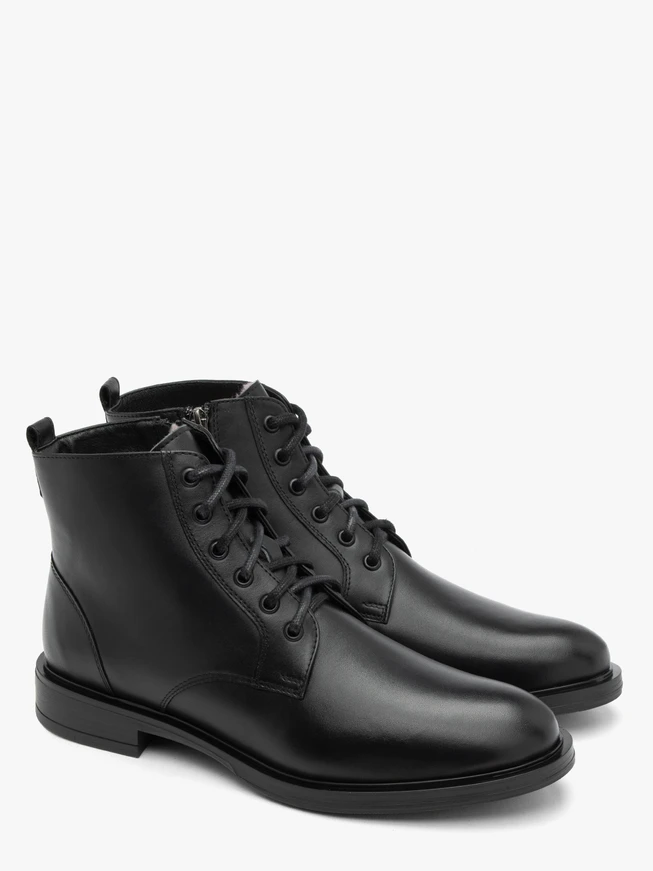 Mit natürlichem Schafsfell isolierte Herrenstiefel