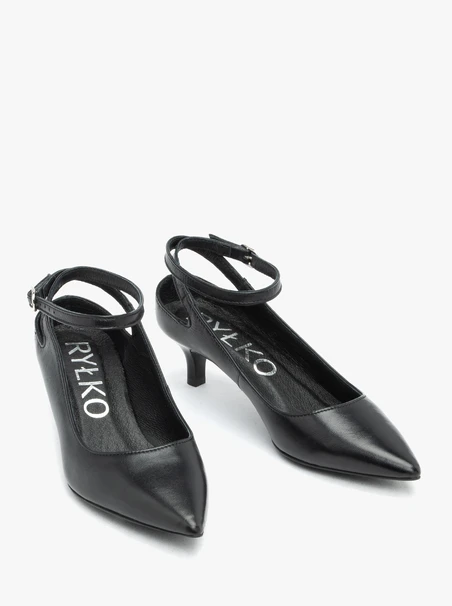 Czarne czółenka slingback bez pięty