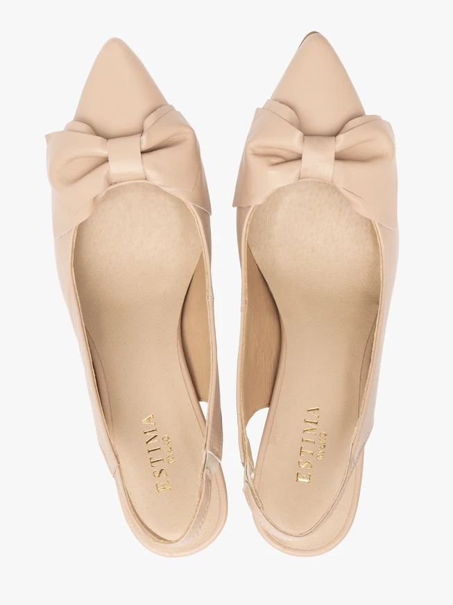 Slingback pumps with a bow