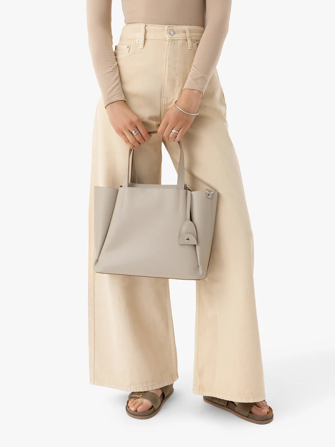 Beige große A4 Handtasche