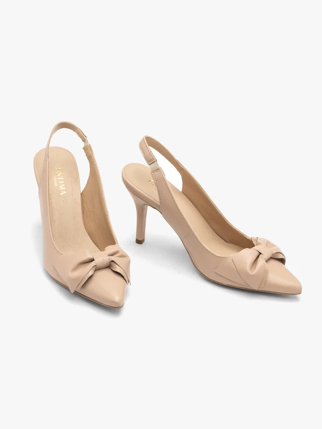 Slingback pumps with a bow