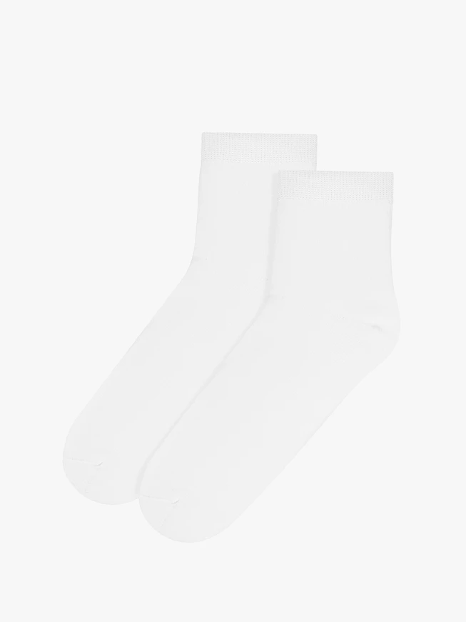 White Women’s Ankle Socks
