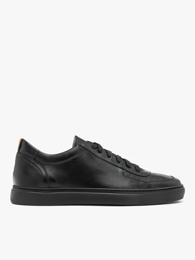 Black sporty men’s shoes