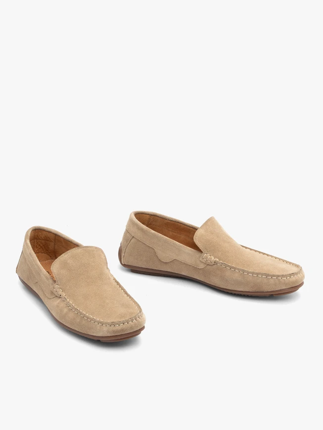 Mokassins aus beigem Veloursleder