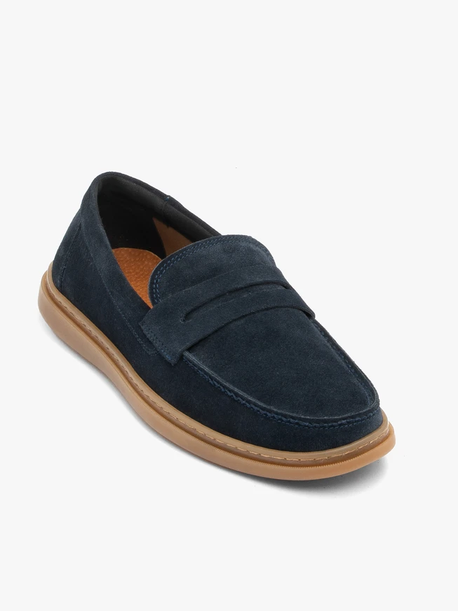 Mokassins aus marineblauem Veloursleder